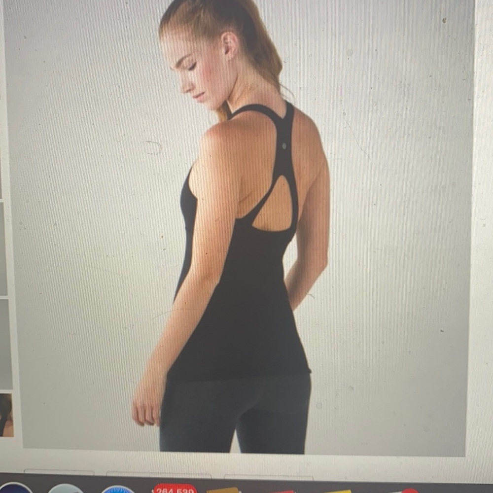 Lululemon satnam tank size 2 black